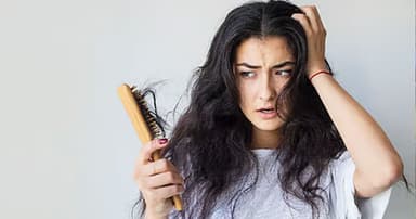 চুল পড়া রোধে পেঁয়াজ-মেথির তেল কতটা কার্যকর?