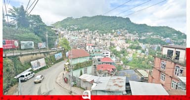 পাহাড়ের কোলে স্বপ্নময় শহর