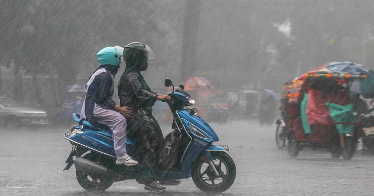 ভ্যাপসা গরম, চার বিভাগে বৃষ্টির আভাস