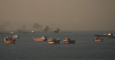 হরমুজের কাছে ৬৮ ঘটনায় ২০ জন নিহত
