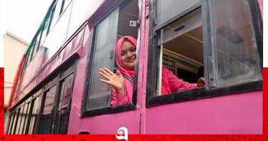 ঢাকায় নামল গোলাপী বাস