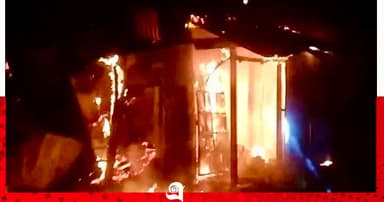 সদরপুরে ছিরামদী বাজারে আগুন, ৫টি দোকান পুড়ে ছাই