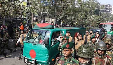 সংসদের দক্ষিণ প্লাজায় খালেদা জিয়ার মরদেহ