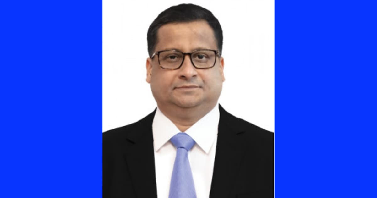 প্রফেসর ড. মো. মোর্শেদ হাসান খানকে উপাচার্যের অভিনন্দন