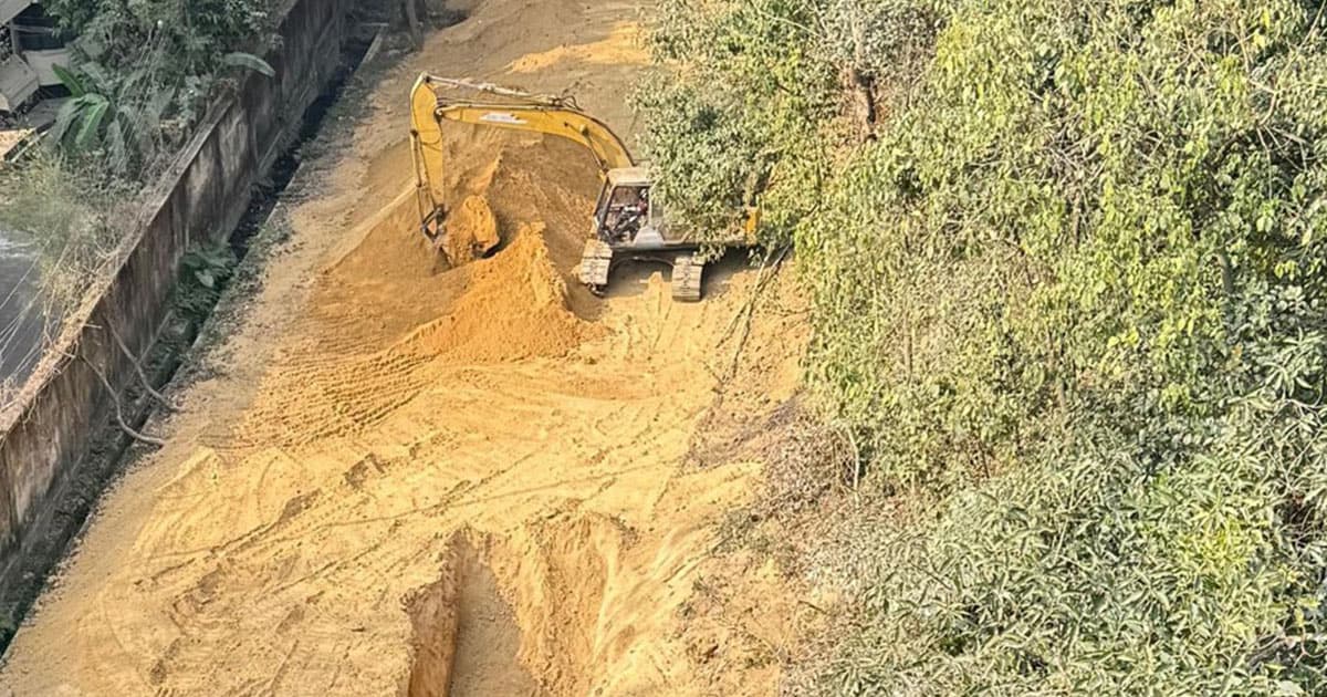 পাহাড় কাটায় বিপিসিকে সাড়ে ৯ লাখ টাকা জরিমানা