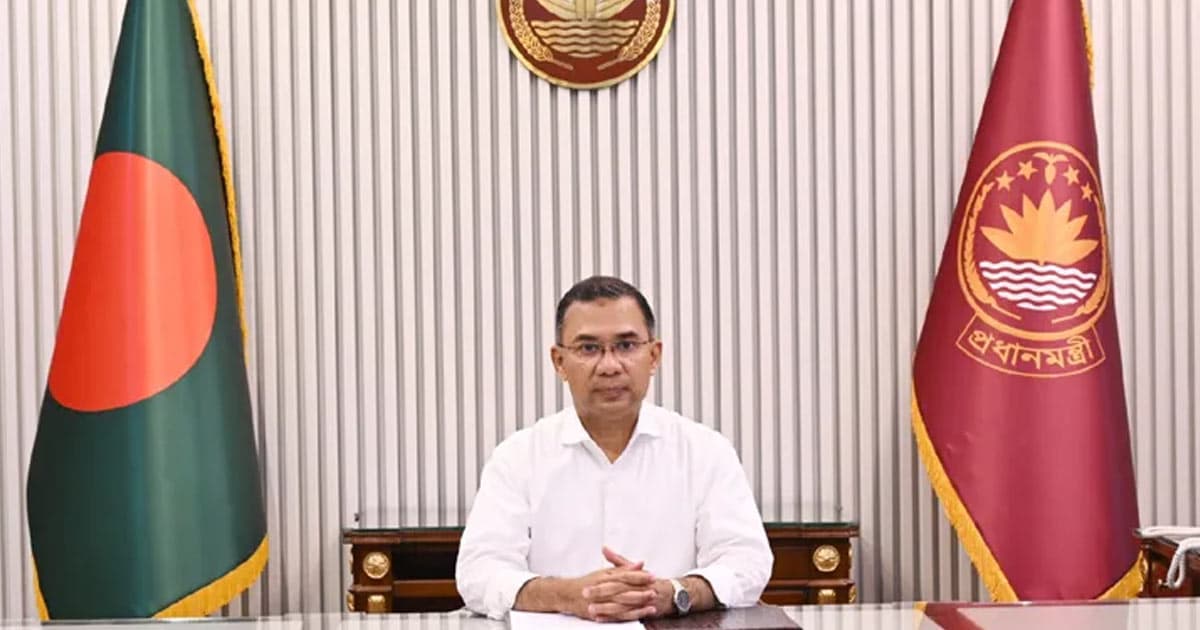 জাতির উদ্দেশে ভাষণ দিচ্ছেন প্রধানমন্ত্রী