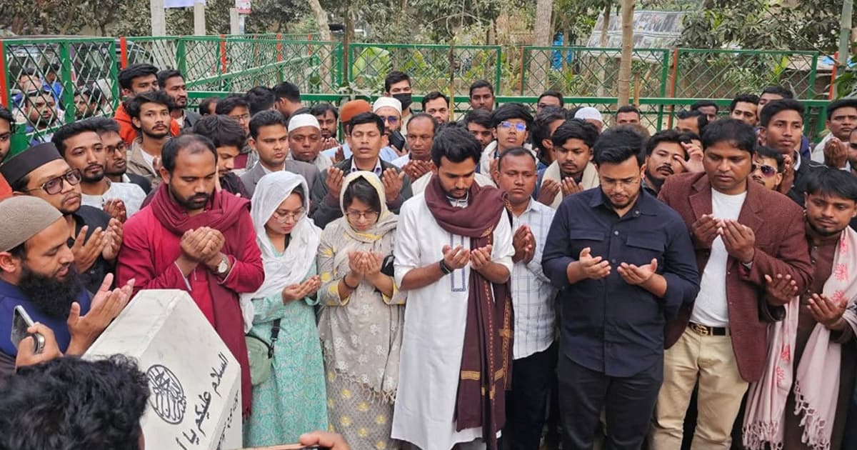 আ. লীগের ‘না’ ভোট রাজনৈতিক বাস্তবতায় অপ্রাসঙ্গিক: আসিফ মাহমুদ