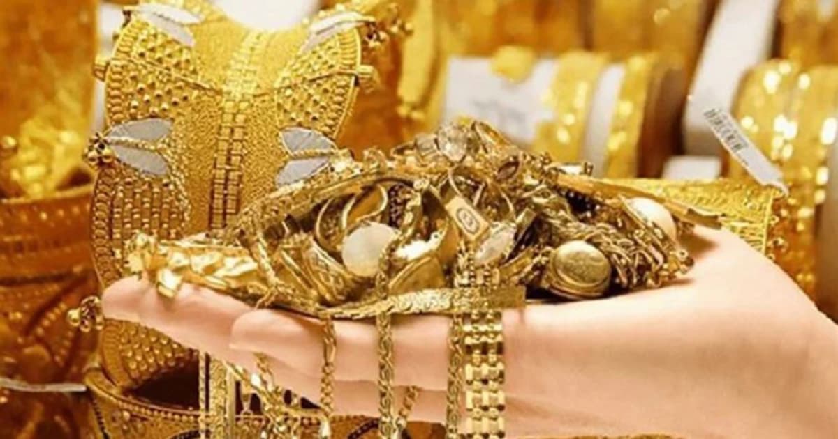 ফের স্বর্ণের দাম ভরিতে বাড়ল ২২১৬ টাকা