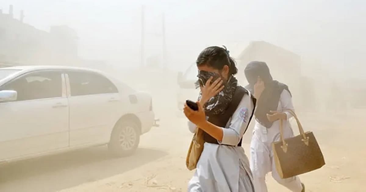 আজও দূষিত শহরের তালিকায় দ্বিতীয় ঢাকা