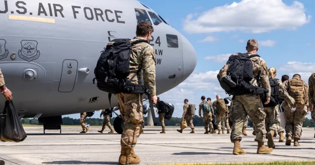 কাতার ও বাহরাইন থেকে সেনা সরিয়ে নিলো যুক্তরাষ্ট্র