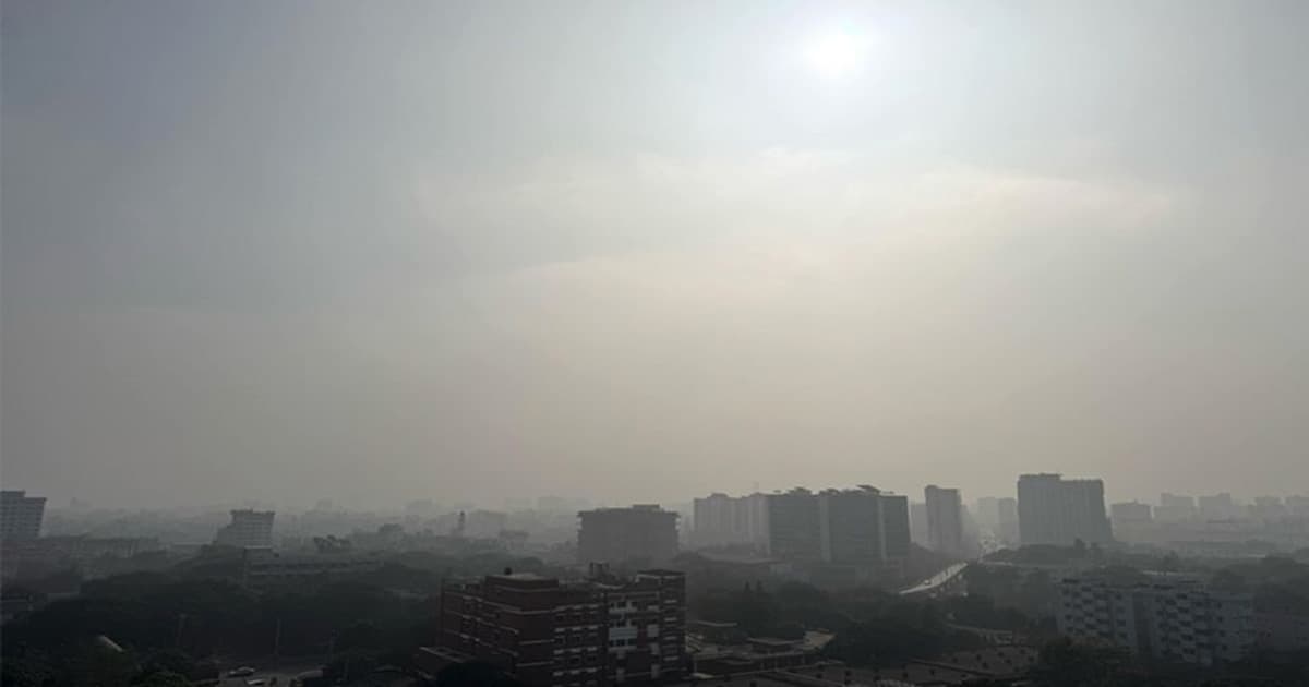 ঢাকার আকাশ মেঘলা থাকলেও বাড়তে পারে তাপমাত্রা
