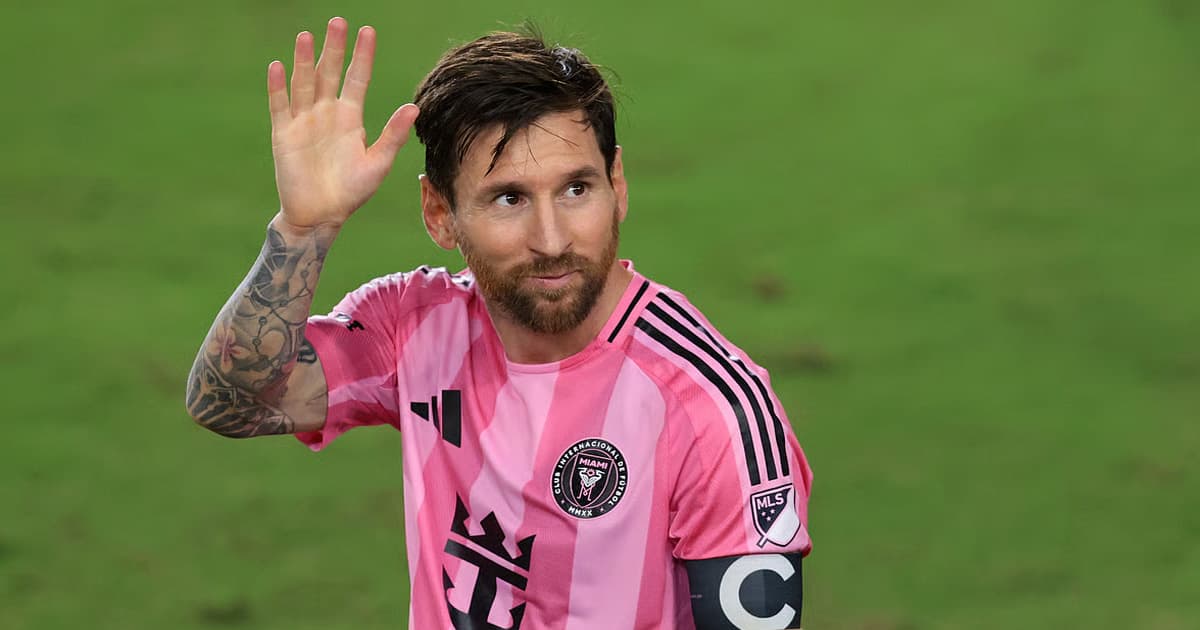 মেসি যোগ দিলেন সৌদি প্রো লিগে