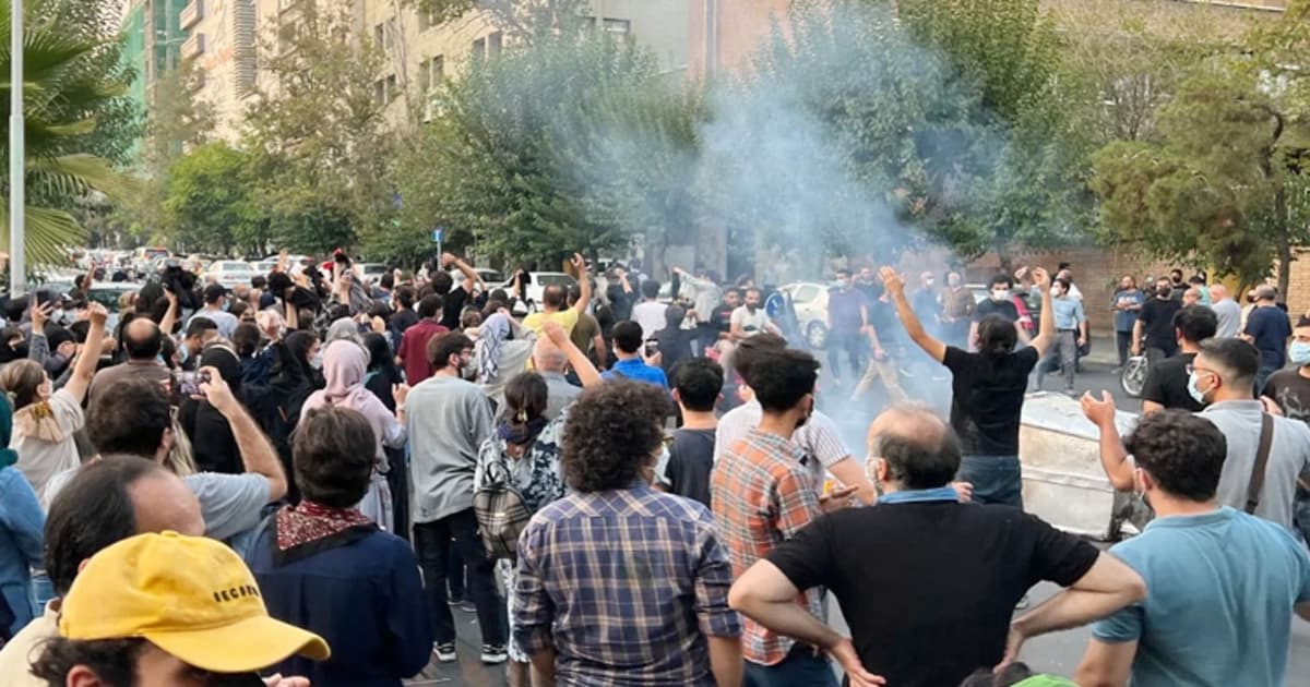 জেন-জি বিক্ষোভে আবারও উত্তাল ইরান