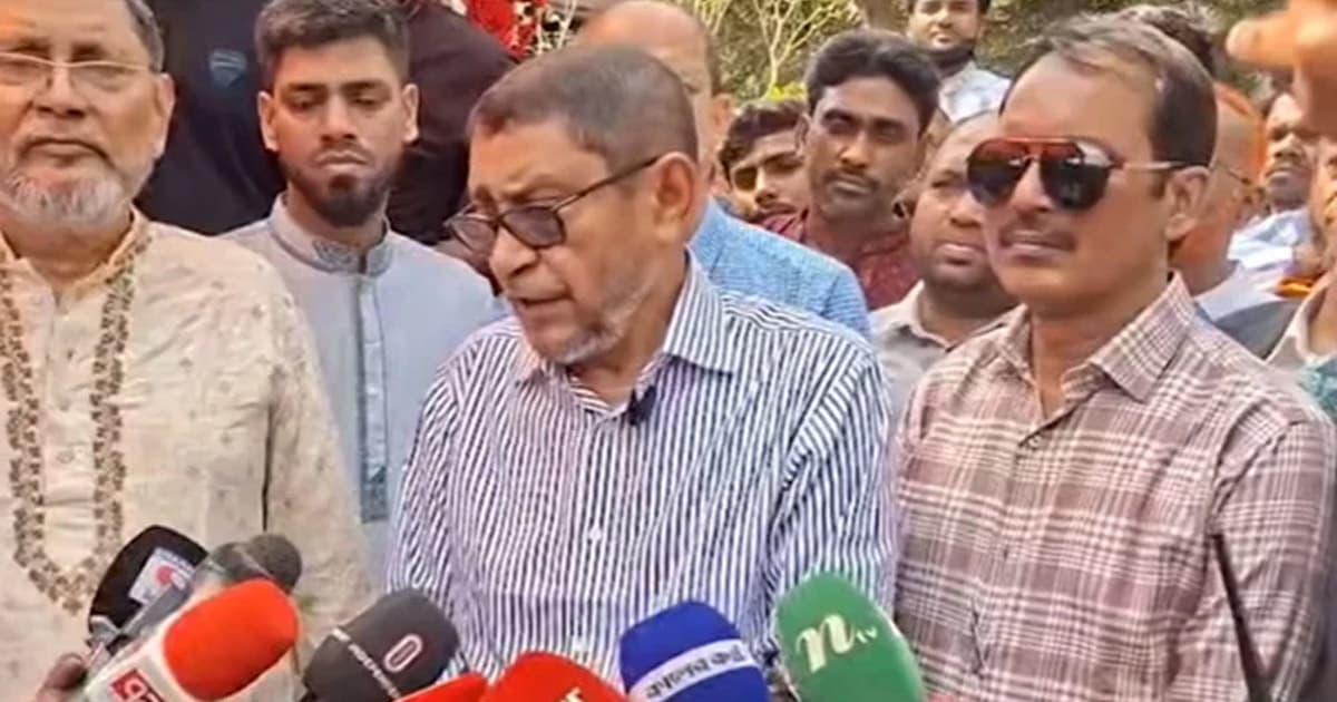 ডাক্তার মানুষের পেছনে ঘুরবে: স্বাস্থ্যমন্ত্রী