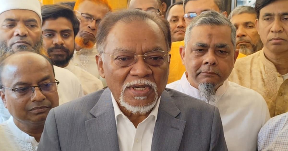 দলীয়করণে জনপ্রশাসন নিরপেক্ষতা হারিয়েছে