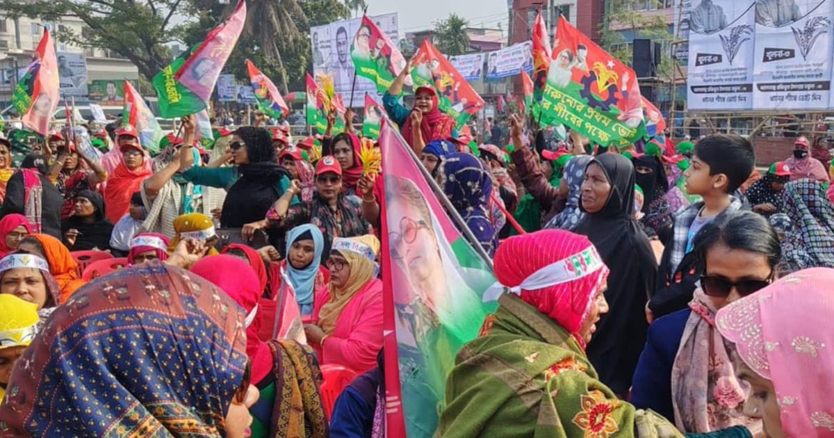 খুলনায় তারেক রহমানের সমাবেশ ঘিরে নেতাকর্মীদের উচ্ছ্বাস