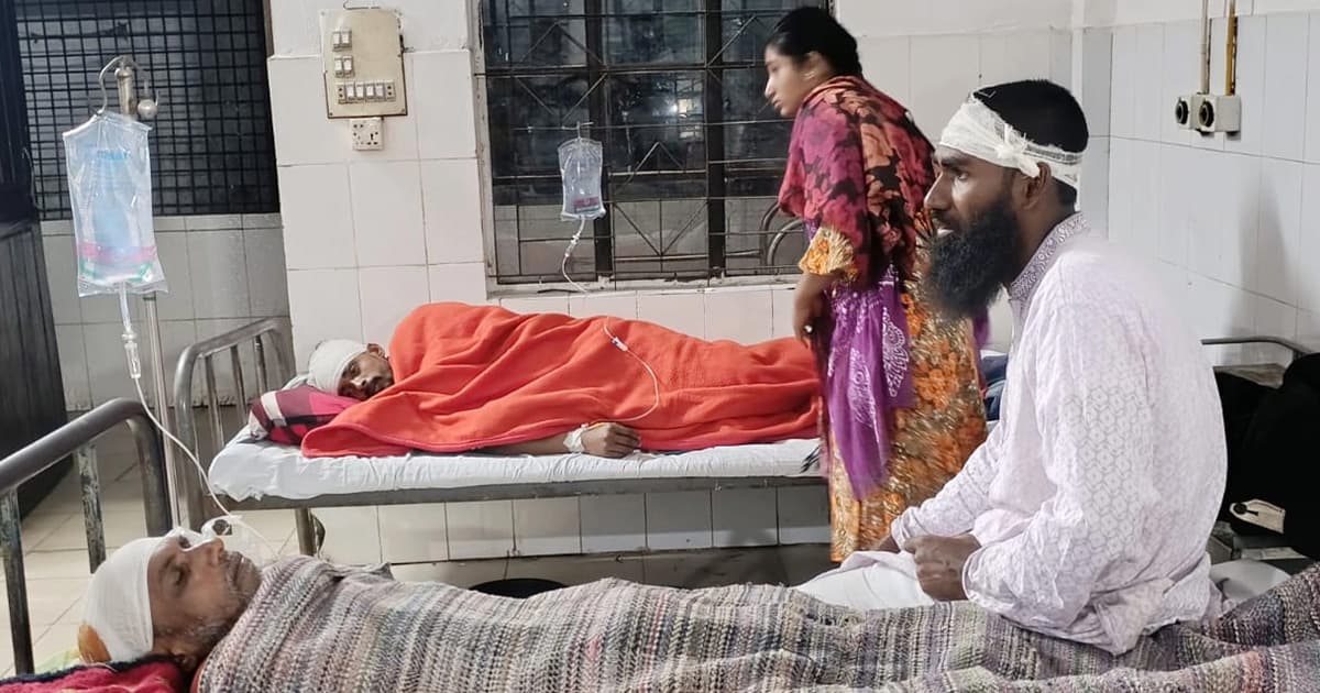 নড়াইলে বিএনপি-স্বতন্ত্র প্রার্থীর সমর্থকদের সংঘর্ষে আহত ১৪