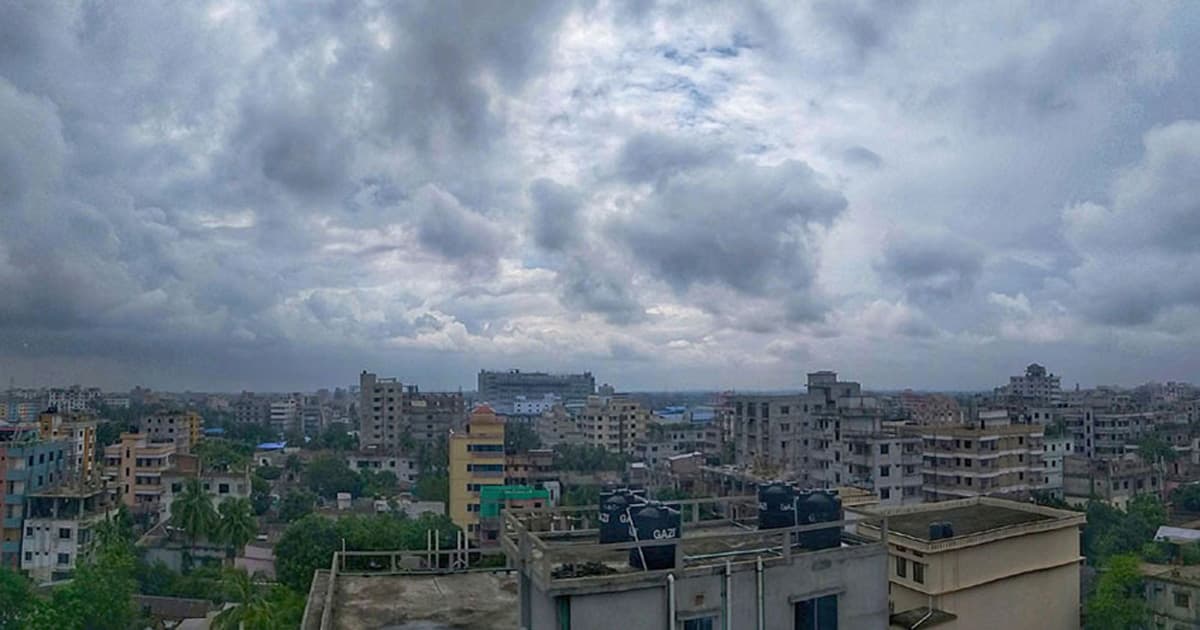 মেঘলা থাকবে ঢাকার আকাশ, তাপমাত্রা বাড়ার আভাস