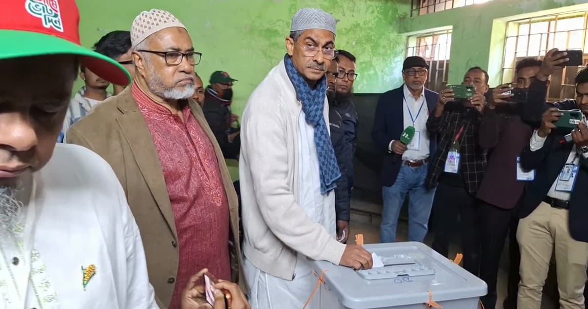 ভোট দিয়ে যা বললেন শহীদ উদ্দিন চৌধুরী এ্যানি