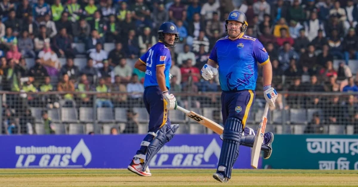 সিলেটকে উড়িয়ে শীর্ষে চট্টগ্রাম