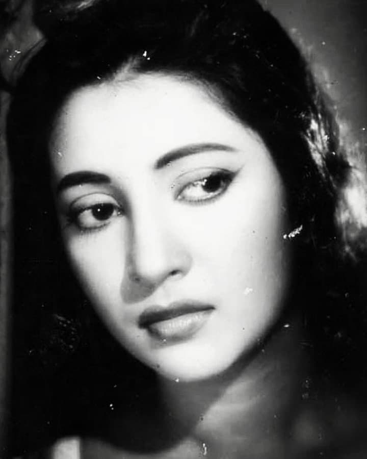 ১৯৩১ সালের ৬ এপ্রিল ব্রিটিশ ভারতের বাংলা প্রেসিডেন্সির পাবনা জেলার জন্মগ্রহণ করেছিলেন কিংবদন্তি অভিনেত্রী সুচিত্রা সেন।