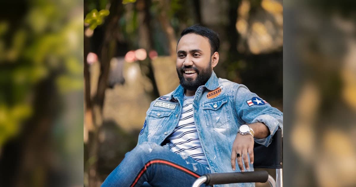 পোস্টার নকল বিতর্কে হৃদয়ের ‘রাক্ষস’