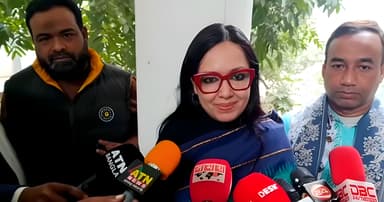 নিজের মতো রাজনীতি চালিয়ে যাওয়ার ঘোষণা রুমিন ফারহানার