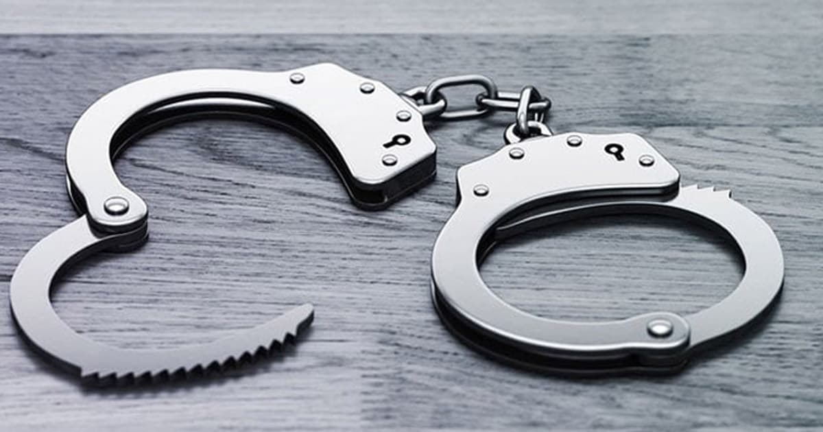 রাজধানীতে অস্ত্র ও গুলিসহ একজন গ্রেপ্তার