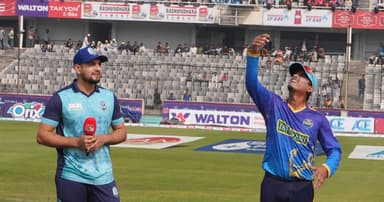 নাটকীয়তা শেষে শুরু বিপিএল