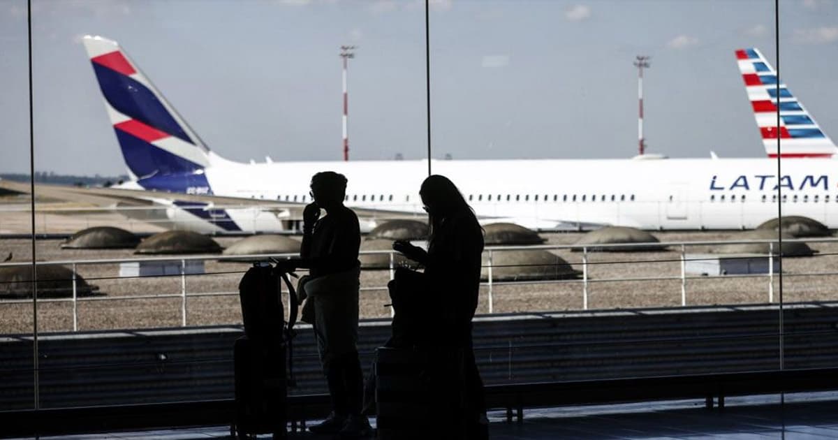 ইরানে হামলার শঙ্কা, মধ্যপ্রাচ্যে অনির্দিষ্টকালের জন্য ফ্লাইট বাতিল