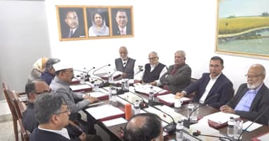 শুরু হয়েছে বিএনপির স্থায়ী কমিটির জরুরি বৈঠক