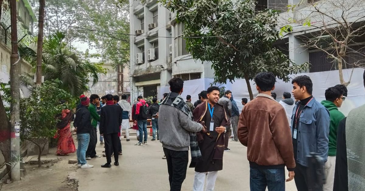 জকসু ভোট শেষে ফলের অপেক্ষা