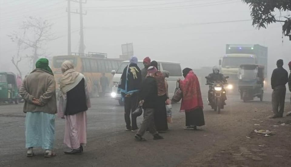 ঢাকায় শীত আরও বাড়ল, আজও কুয়াশার দাপট