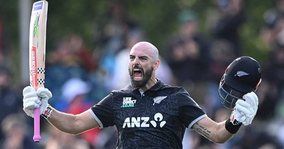 কোহলিকে সরিয়ে শীর্ষে ড্যারিল মিচেল