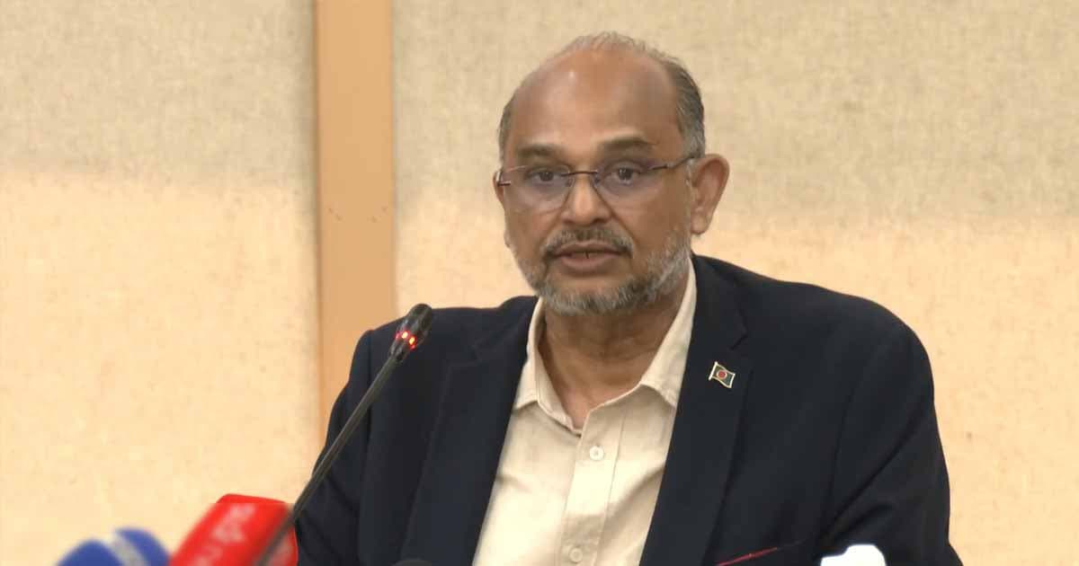 রাজনৈতিক নির্দেশনার আলোকে নতুন পে-স্কেল বাস্তবায়ন: অর্থ উপদেষ্টা