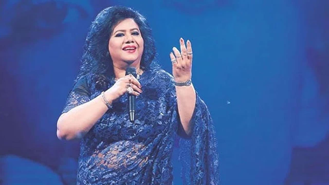আমাকে দুইবার বয়কট করা হয়েছিল : রুনা লায়লা