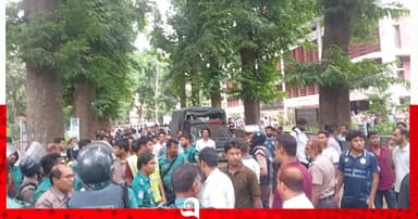 সাবেক ছাত্রলীগ কর্মীকে পেটাল রাকসু ও শিবির নেতারা