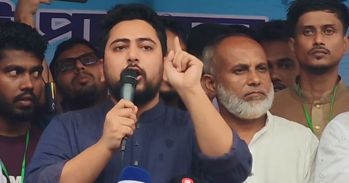 ‘আমরা কথা বলতে গেলে ককটেল ফুটানো হয়, বোমা মারানো হয়’