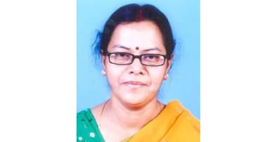 রাবির অধ্যাপক শুভ্রা রানী চন্দ আর নেই