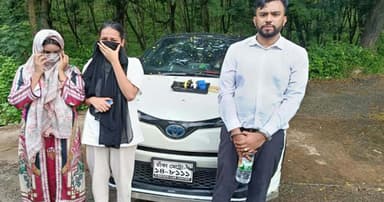 সরকারি স্টিকার লাগানো গাড়িতে ইয়াবা পাচার, আটক ৩