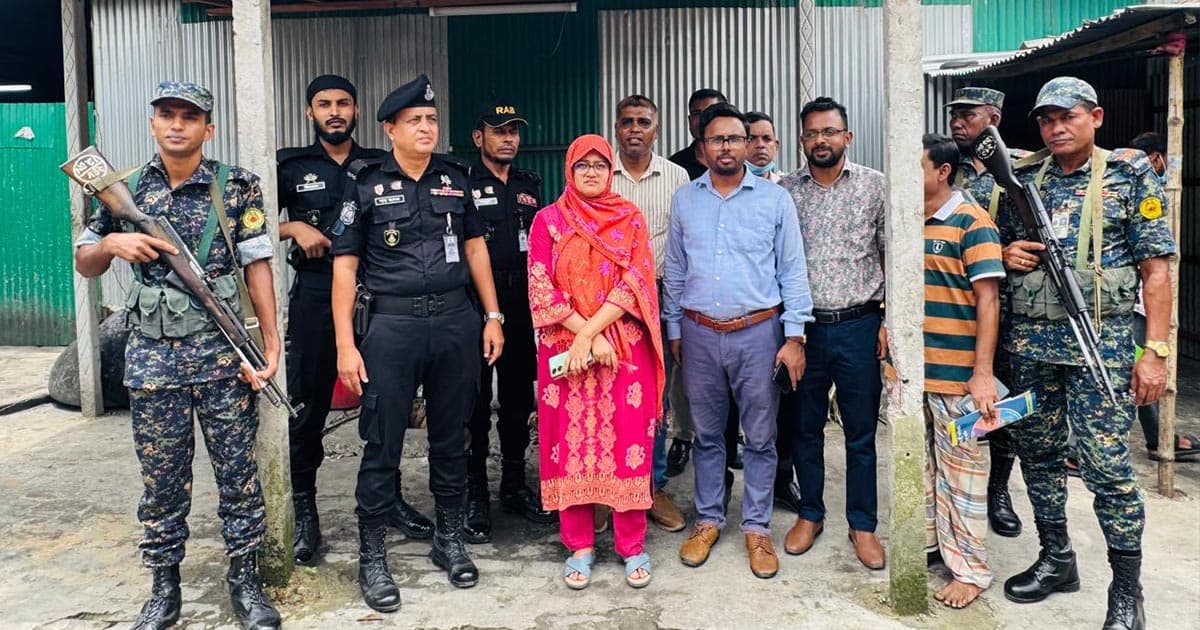 ভ্রাম্যমান আদালতে ৪ প্রতিষ্ঠানকে জরিমানা