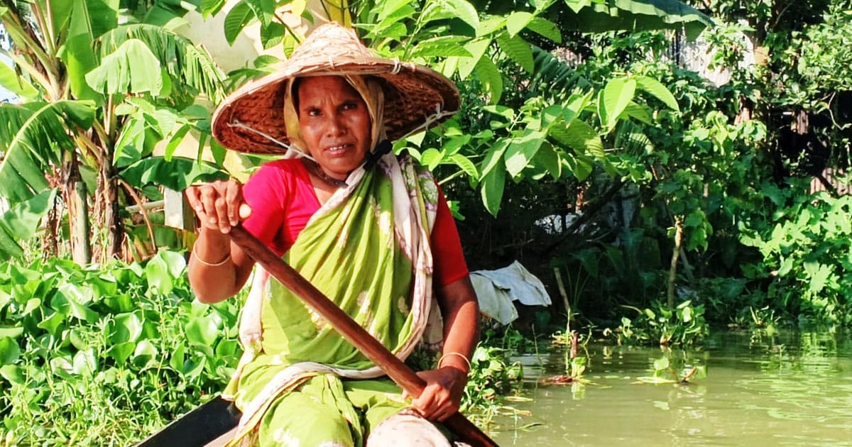 সুমিত্রার জীবন সংগ্রামে বৈঠাই ভরসা