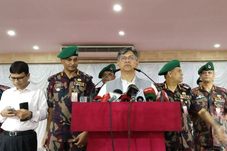 মোজাফফরের বিচার হবে সেনা আইনে : স্বরাষ্ট্রমন্ত্রী