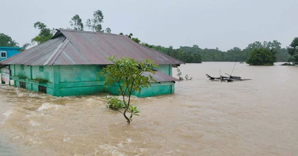 দুই নদীর পানি বিপৎসীমার ওপরে, ১৪ জেলায় বন্যার শঙ্কা