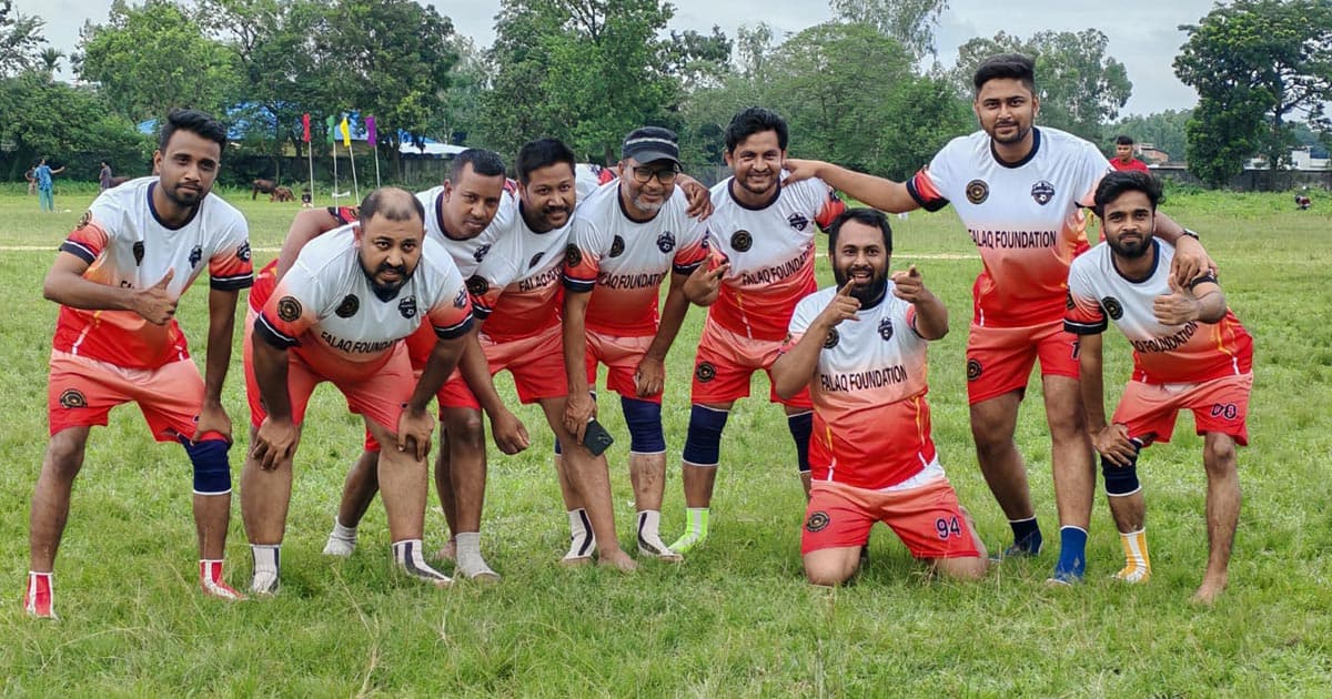 সাংবাদিক একাদশের দাপুটে জয়