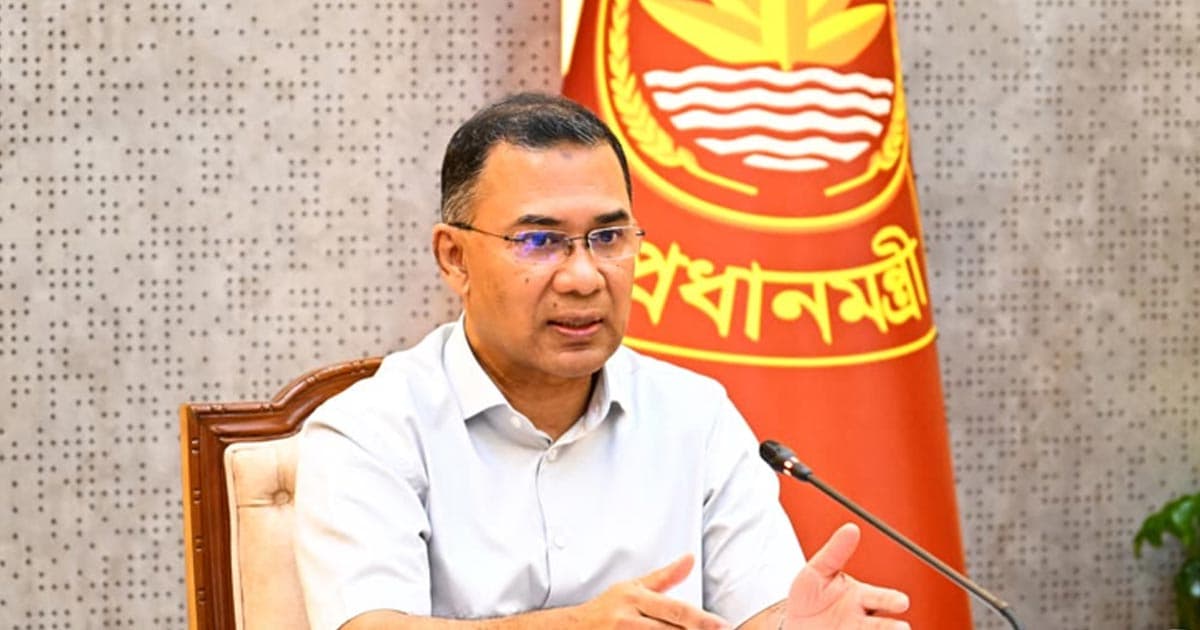 রাজনৈতিক মতাদর্শের ঊর্ধ্বে থেকে যোগ্যদের পদোন্নতি দিন: প্রধানমন্ত্রী