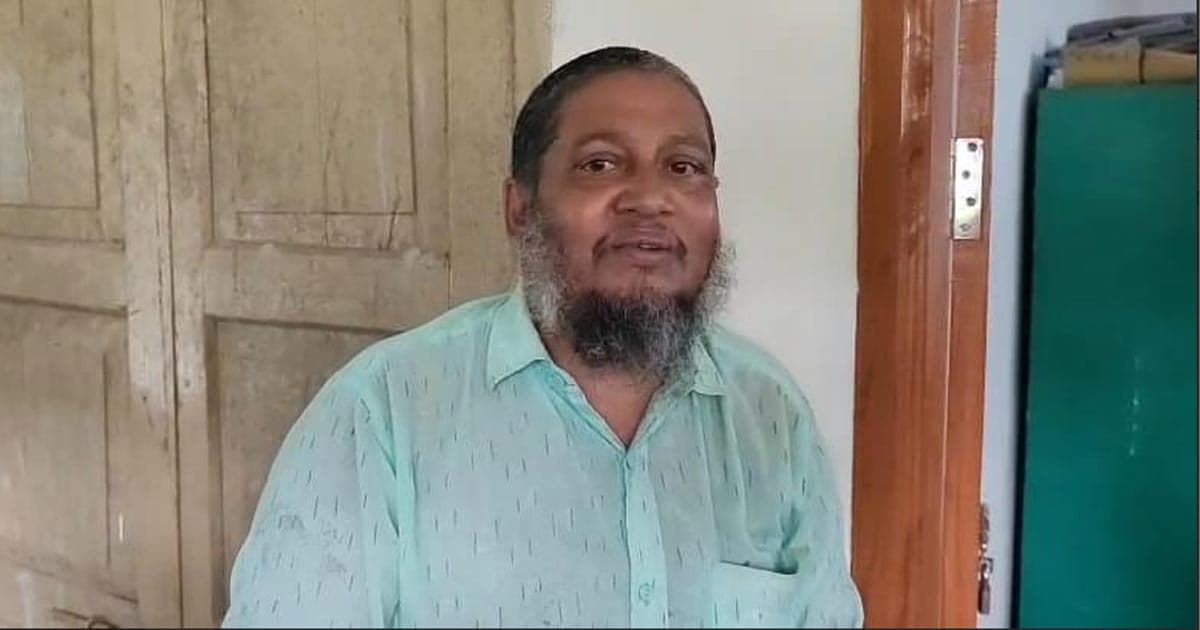 শিক্ষা কর্মকর্তার ওপর হামলা, প্রধান শিক্ষক আটক
