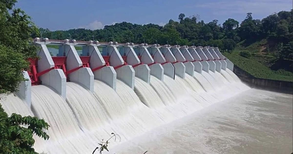 কাপ্তাই বাঁধে খুলছে ১৬ স্পিলওয়ে গেট