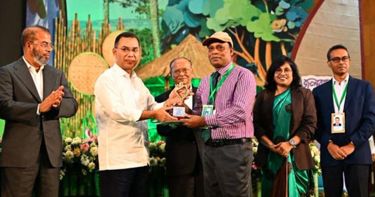 জাতীয় পরিবেশ পদক পেলেন ৩ ব্যক্তি ও ৩ প্রতিষ্ঠান