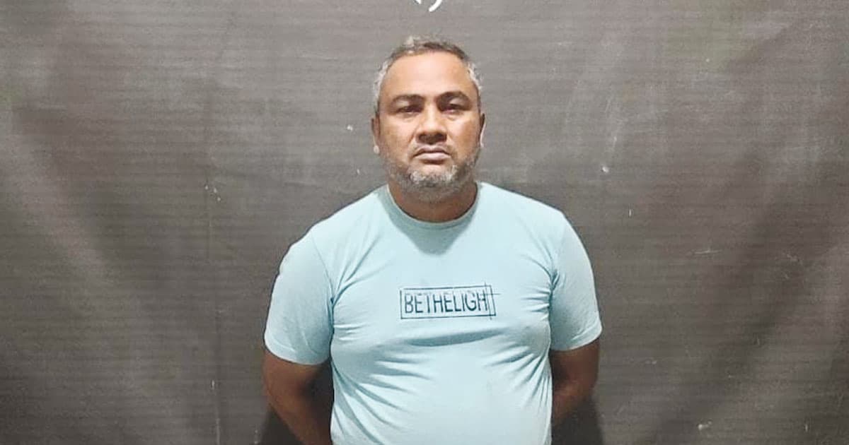 র‌্যাবের অভিযানে পাবনায় অস্ত্রসহ গ্রেপ্তার ১